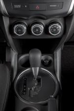 Mitsubishi Outlander Sport 2013 года